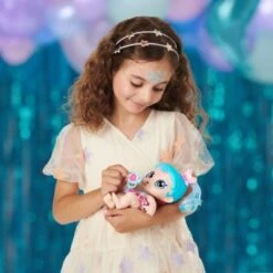 Kindi Kids™ Babyschwester Patticake Als Fee Mit Magischer Gesichtsbemalung -Trendiger Spielzeugladen 25776243 03