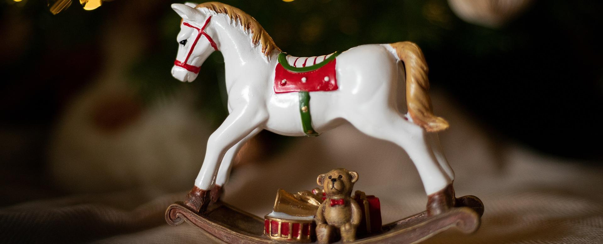 Trendiger Spielzeugladen -Trendiger Spielzeugladen new year 6920394 1920